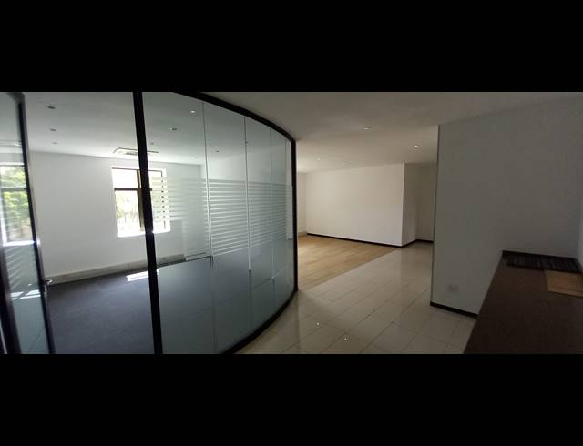 385M² OFFICE TO LET IN MORNINGSIDE